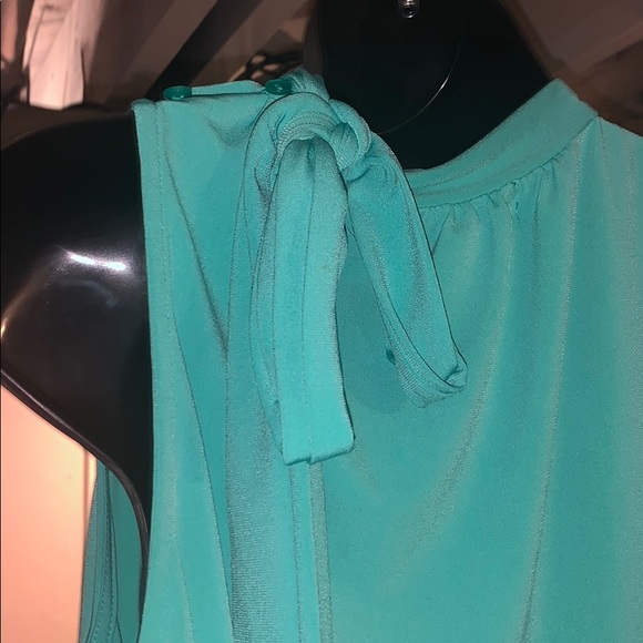 Work Blouse - Picture 3 of 4